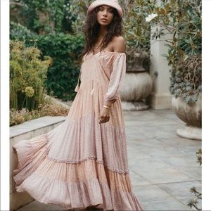 Spell and the Gypsy Rae Gown Size Medium Never Worn